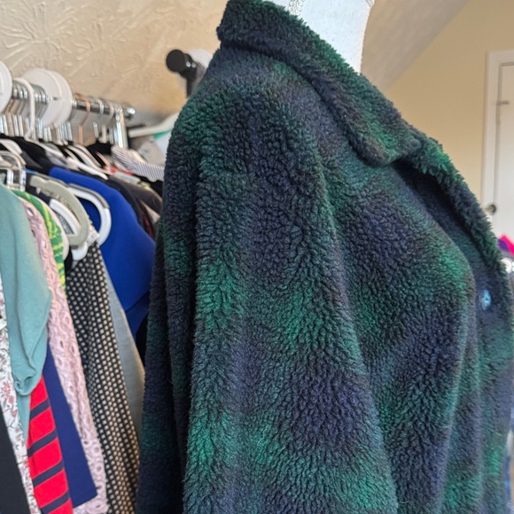 liz & co. Plush Button-Front Teddy Jacket in Black and Dark Green Plaid - Picture 4 of 6